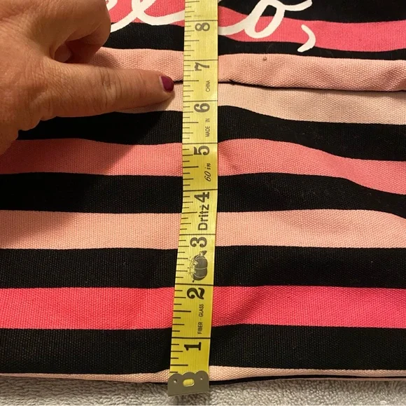 Victoria’s Secret bag hello gorgeous - Picture 2 of 8